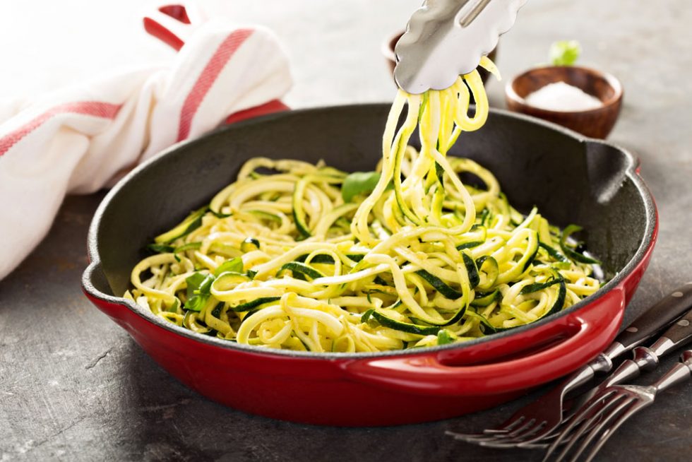 Voaesdk Coupe-légumes portable 4 en 1 très résistant pour légumes, courgettes, spaghetti, légumes en spirale pour salade, carottes, fruits, concombres, courgettes, oignons (gris Voaesdk Coupe-légumes portable 4 en 1 très résistant pour légumes, courgettes, spaghetti, légumes en spirale pour salade, carottes, fruits, concombres, courgettes, oignons (gris